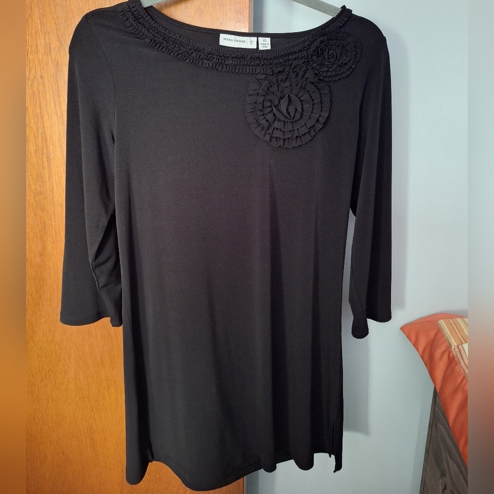 Final Price* Susan Graver Black Blouse Floral Detail 3/4 Sleeve Women's Size XS